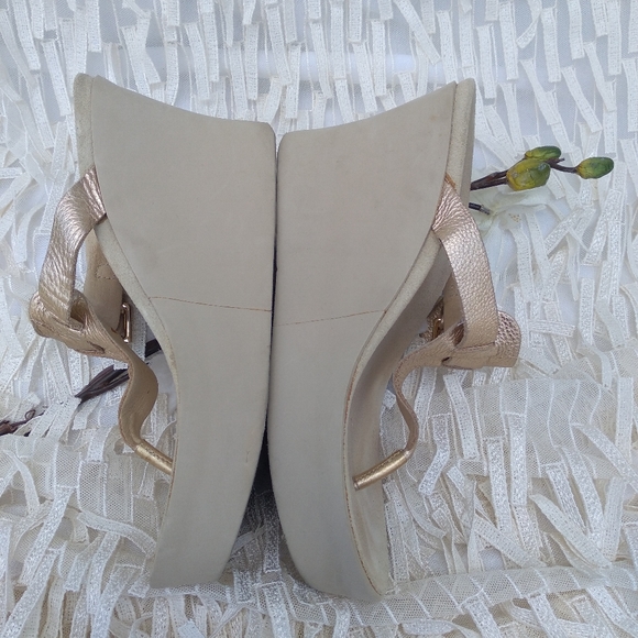 Michael Kors Wedges - Picture 7 of 11